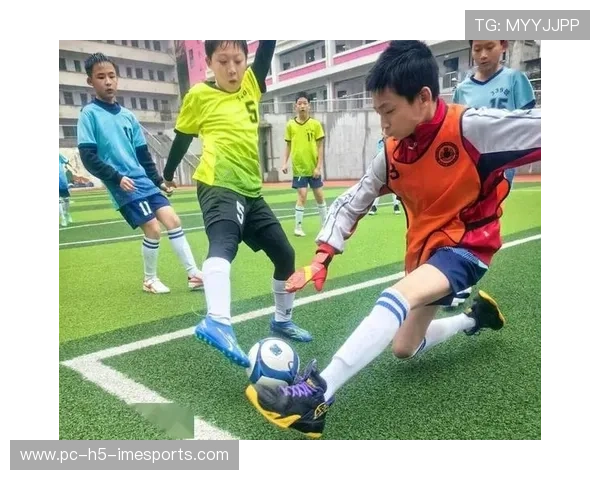 校园足球星级联赛全面开启 激发青少年足球热情 提升校园体育竞技水平 校园足球星级联赛全面开启 激发青少年足球热情 提升校园体育竞技水平