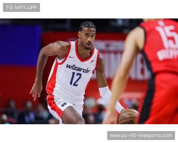 足球天王德雷克：从球场奇才到跨界偶像的传奇之路