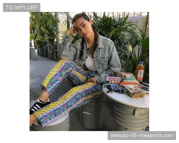 足球明星穿搭揭秘 哪些球鞋最能展现个人魅力与竞技风范 足球明星穿搭揭秘 哪些球鞋最能展现个人魅力与竞技风范